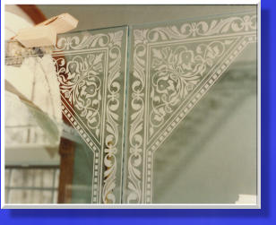 Fine Detailed Etched Surrounds the Entire Unit
